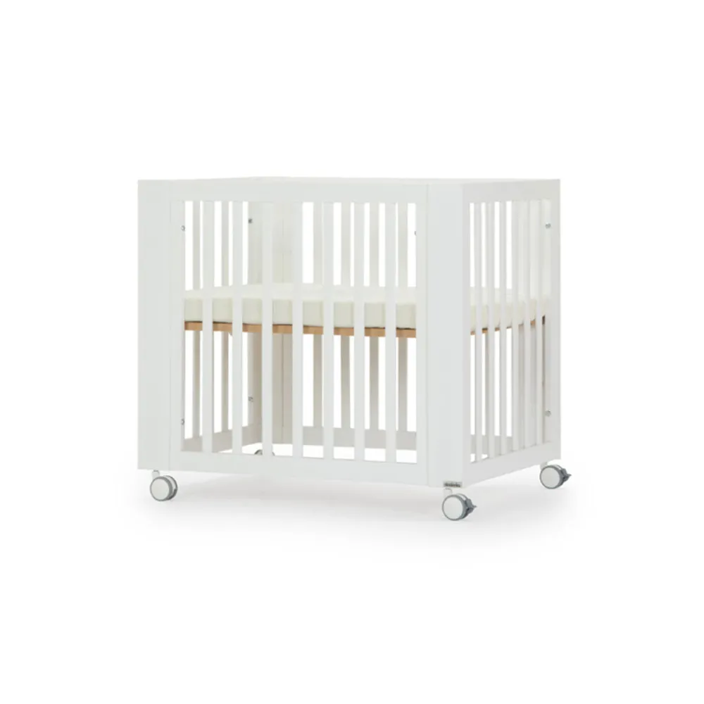 Spirit 8-in-1 Convertible Crib