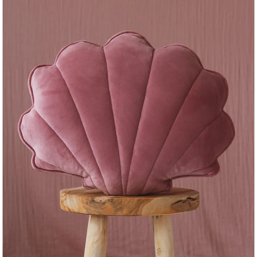 Velvet Shell Pillow